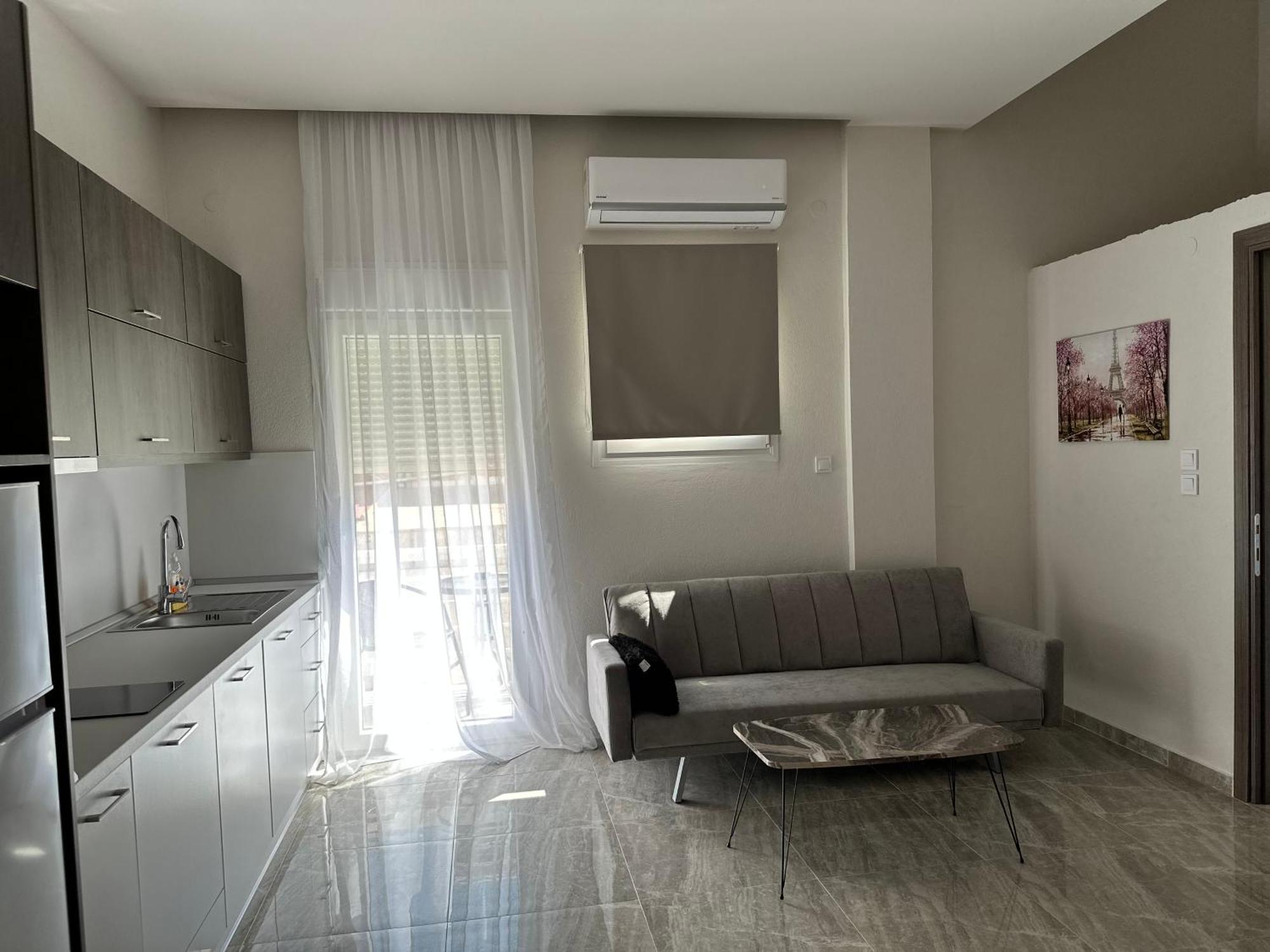 Natalie'S Apartments มากรี ภายนอก รูปภาพ